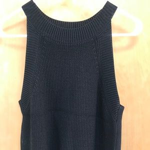 *SOLD* Black sleeveless knit top